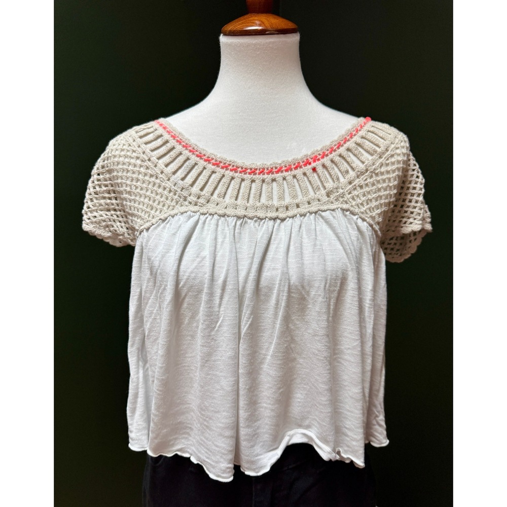 American Eagle Outfitters Crochet Top Short Sleeve Knit Boho Blouse Size XS